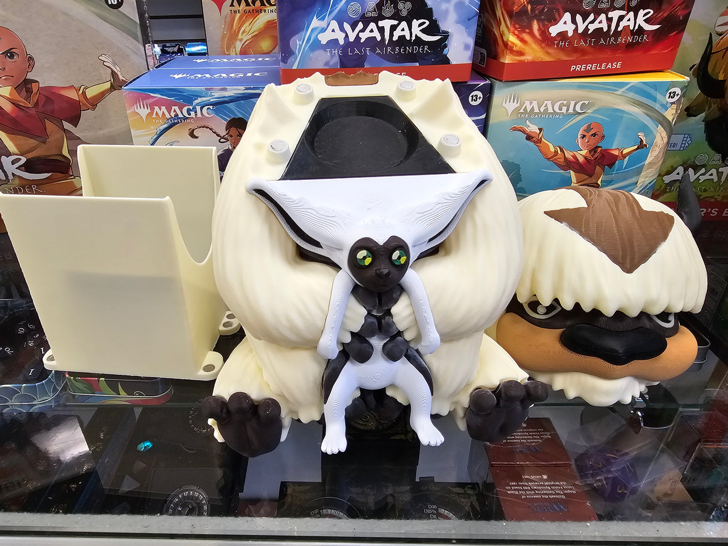 Appa & Momo Sky Bison Deck Vault